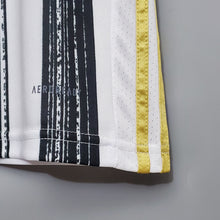 Load image into Gallery viewer, 20/21 Juventus FC Home Jersey
